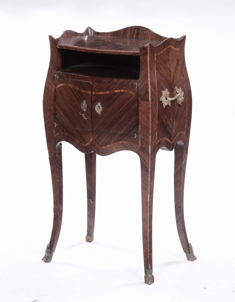 Comodino Luigi XV lastronato, Genova XIX secolo  - Auction Fine Arts from refined private house - Cambi Casa d'Aste