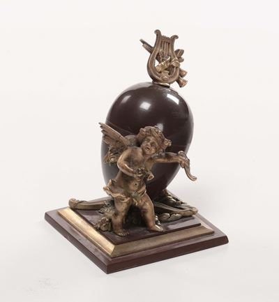 Cupido in Bronzo Dorato con Uovo, Inizio XX Secolo
