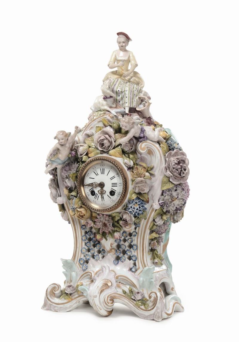 Orologio in porcellana policroma, Meissen XX secolo  - Auction Fine Arts from refined private house - Cambi Casa d'Aste