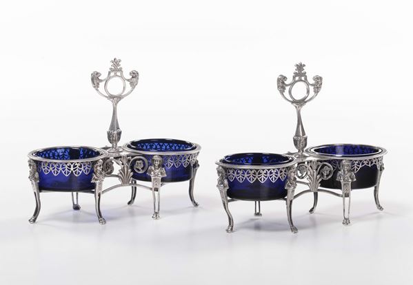 Coppia di doppie saliere in argento e vetro