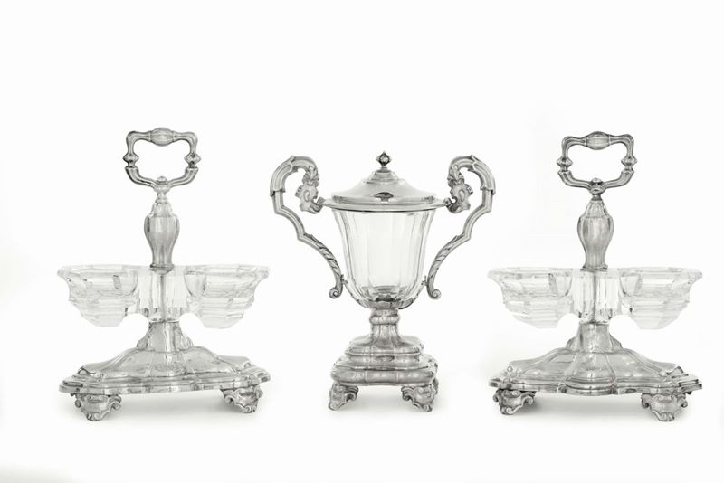 Mostardiera e coppia di saliere in argento e vetro molato, monogramma inciso IR e data 1857, Argentiere Debain  - Auction Italian and European Silver Collection  - II - Cambi Casa d'Aste