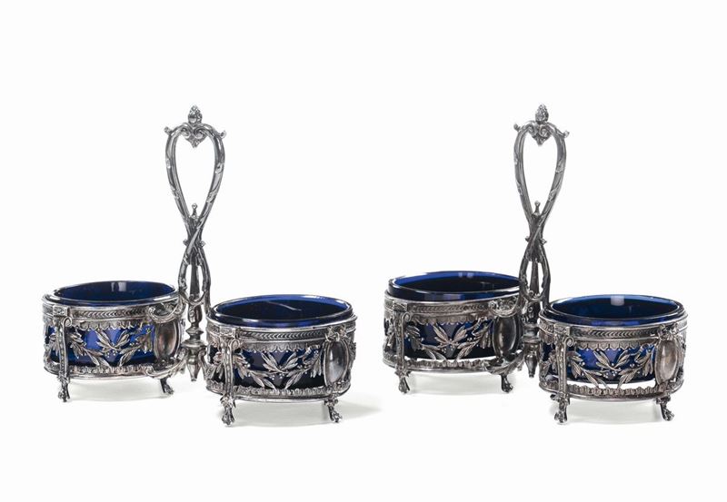 Coppia di saliere in argento e vetro blu, XIX secolo  - Auction Fine Arts from refined private house - Cambi Casa d'Aste