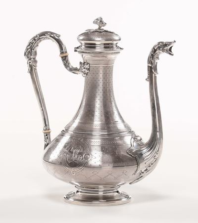 Caffettiera in Argento Fuso, Sbalzato e Cesellato, Francia, Argentiere Harleux, Inizio XX Secolo