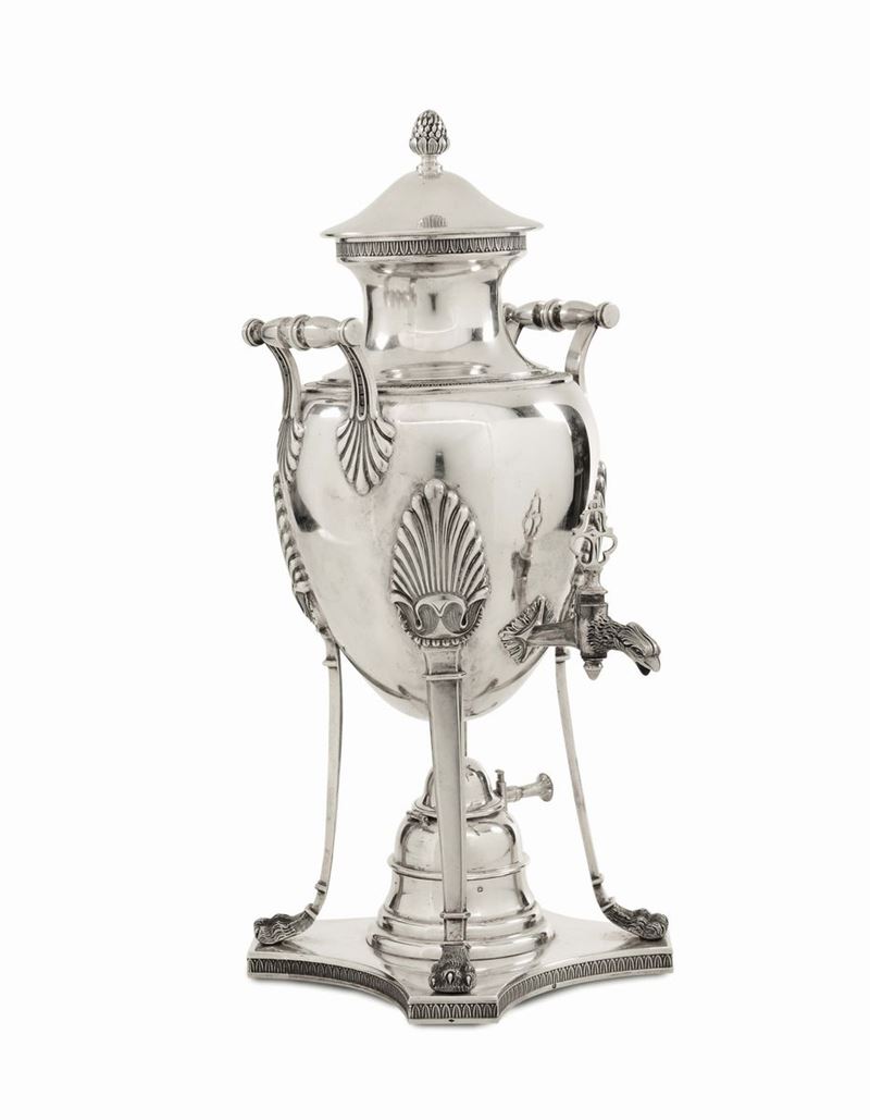 Grande samovar in argento, bolli francesi per il XX secolo  - Auction Italian and European Silver Collection  - II - Cambi Casa d'Aste