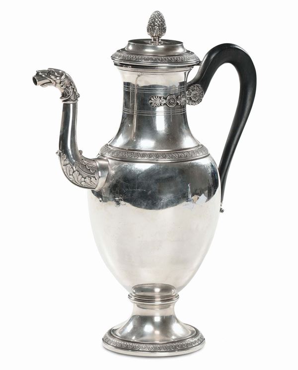 Caffettiera in argento con beccuccio a guisa di animale fantastico, XX secolo