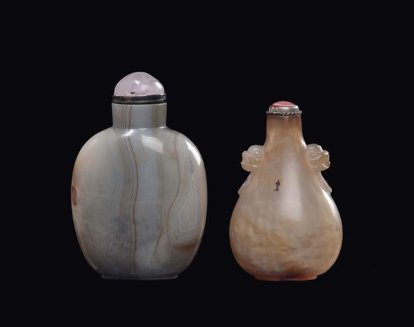 Due snuff bottles in agata, Cina, XX secolo