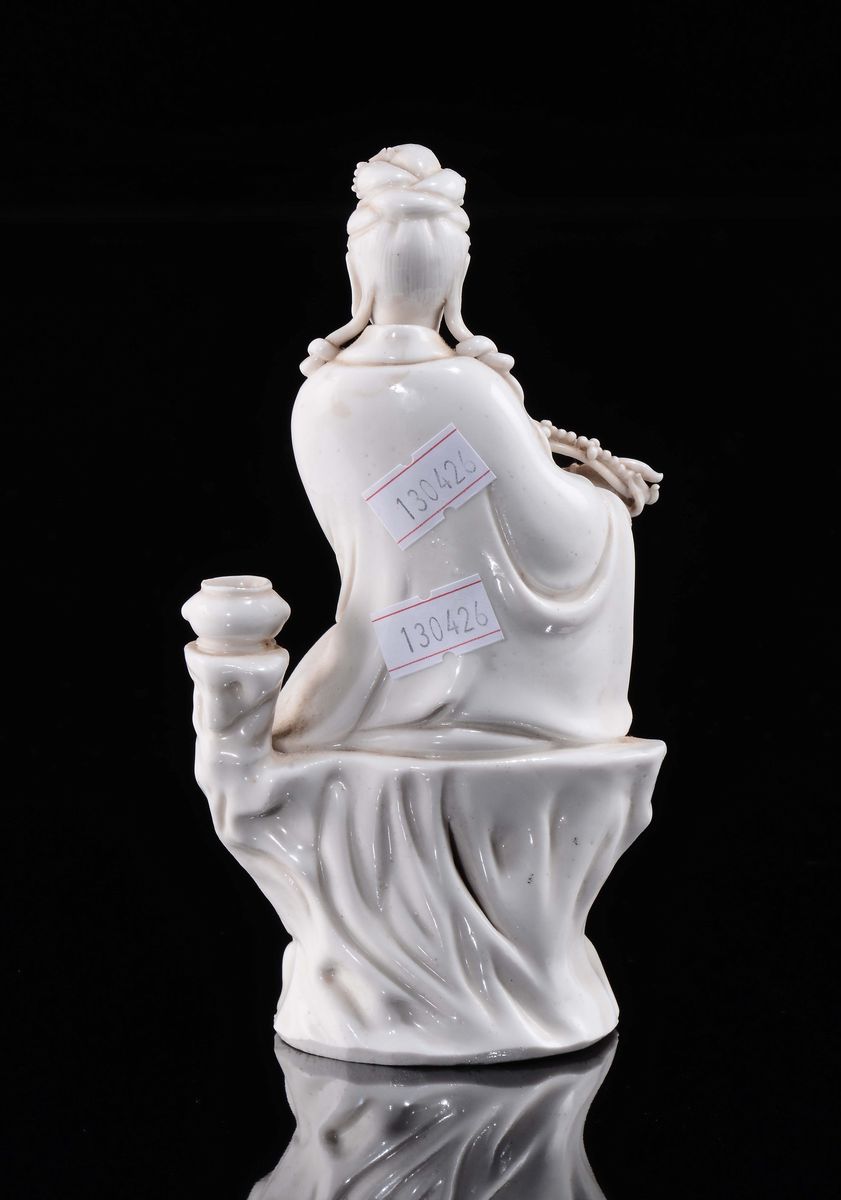 Guanyin con Ruyi in Porcellana Blanc De Chine, Cina, XX Secolo