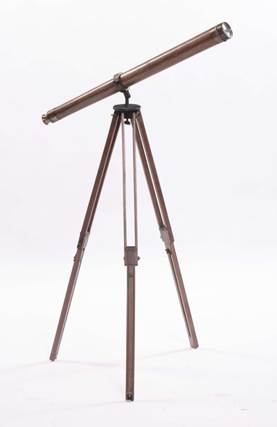 Binocolo in Legno con Base Tripode