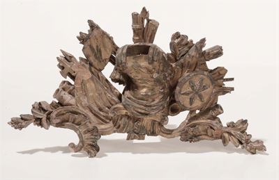 Panoplia in Legno Intagliato e Dorato, XVIII Secolo