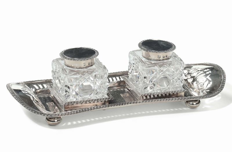 Calamaio in argento e cristallo, Inghilterra XIX-XX secolo  - Asta Antiquariato, Affidamenti da raffinate dimore private - Cambi Casa d'Aste