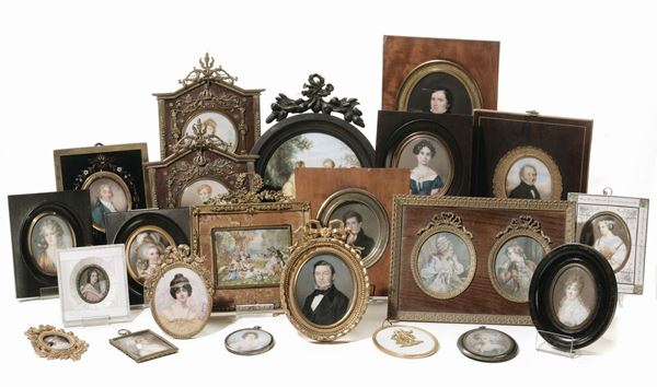 Lotto comprendente ventidue miniature entro cornici in legno, bronzo dorato ed altri materiali manifatture europee del XIX e XX secolo