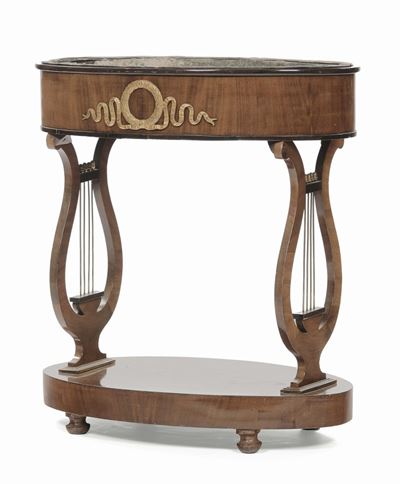 Tavolo Portavaso Lastronato con Gambe a Lira, XIX Secolo