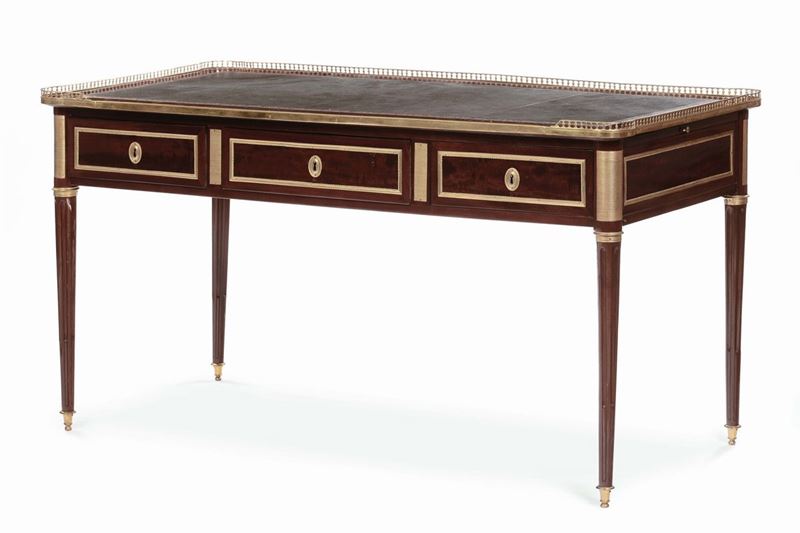 Scrivania da centro, Francia XIX secolo  - Asta Antiquariato, Affidamenti da raffinate dimore private - Cambi Casa d'Aste