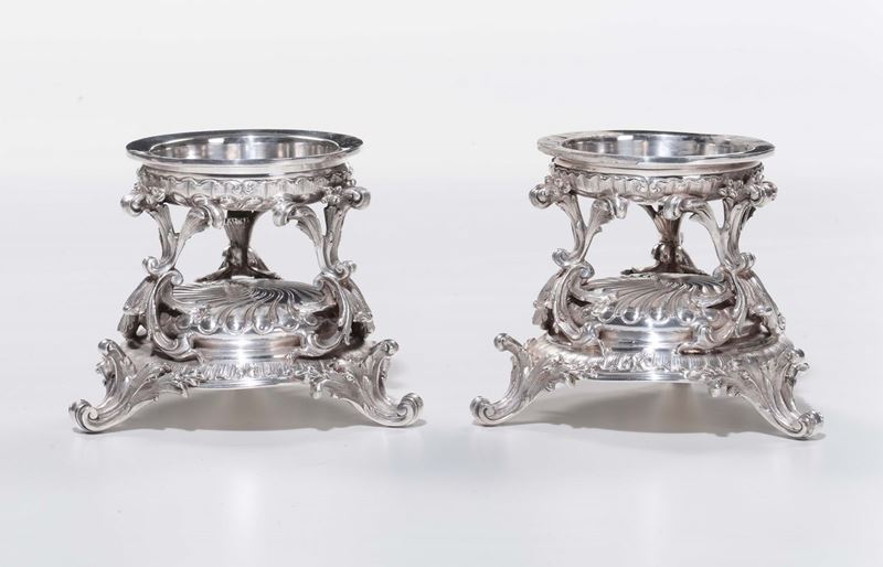 Coppia di alzate in argento  - Asta Antiquariato, Affidamenti da raffinate dimore private - Cambi Casa d'Aste