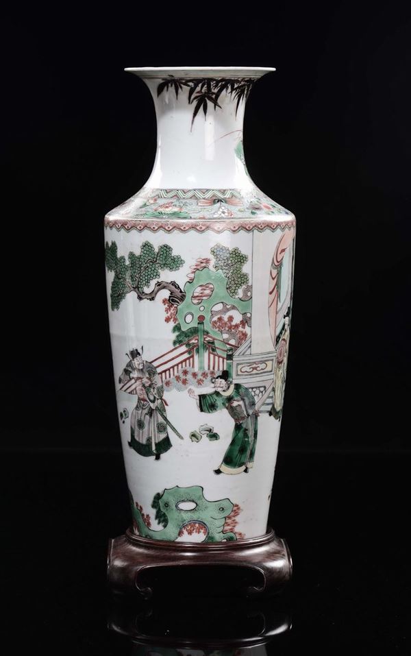 A polychrome porcelain vase with common life scenes, China, Qing Dynasty, 19th century