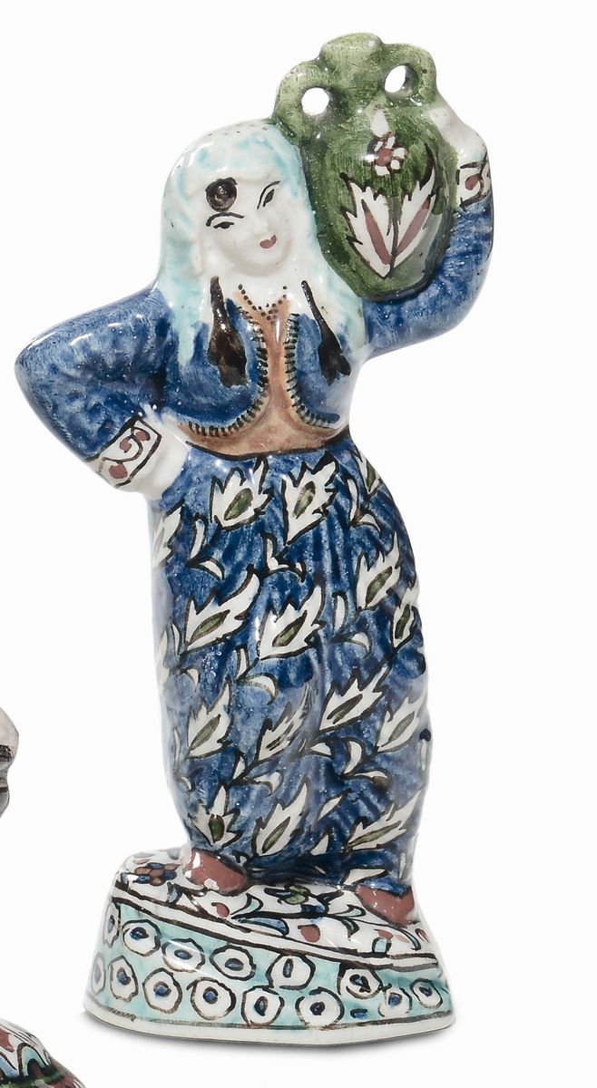 Lotto Composto da Tre Statuine in Terraglia Raffiguranti Donne di Turchia in Costumi Tipici, Kuth...