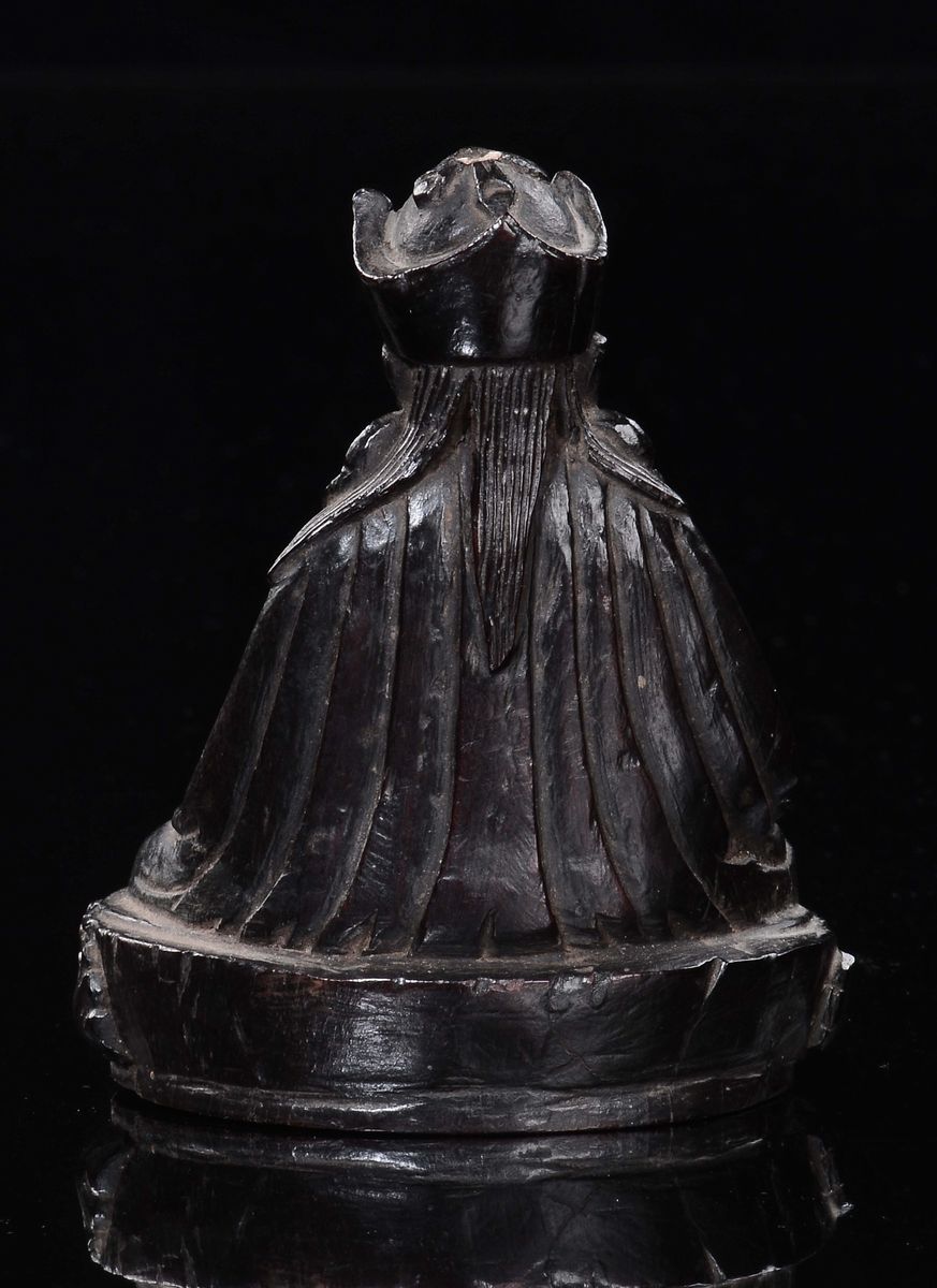Figura di Padmasambahava in Legno Scolpito, Tibet Fine XVIII Inizi XIX Secolo