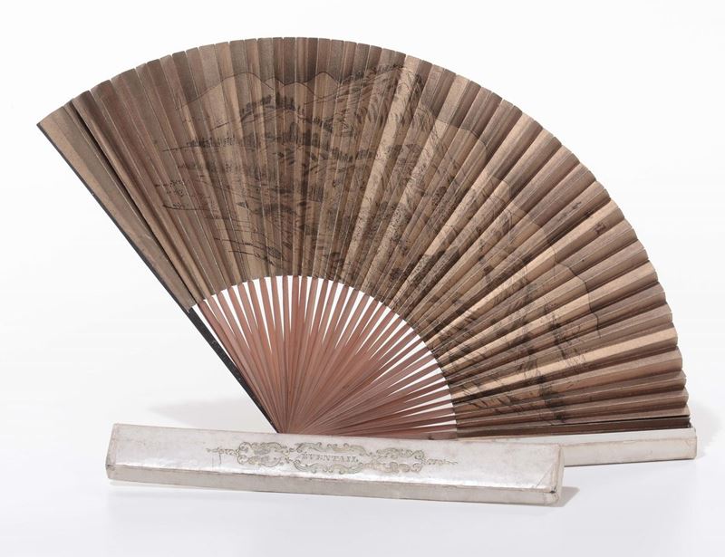 Ventaglio con disegno raffigurante paesaggio orientale, Giappone 1920 circa  - Auction Fine Arts from refined private house - Cambi Casa d'Aste