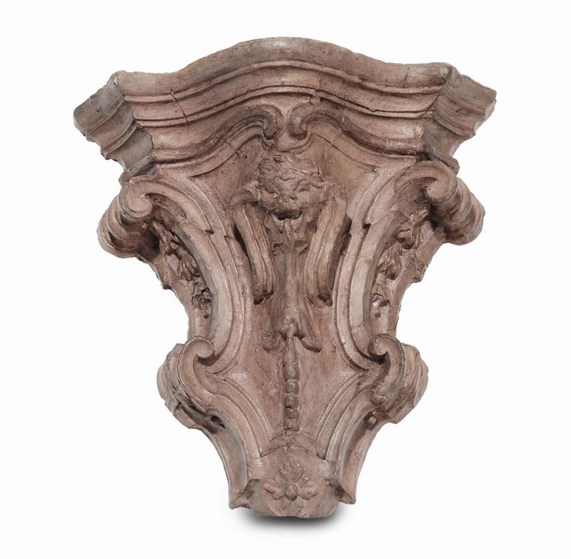 Mensola in terracotta, Toscana inizi XVIII secolo, periodo Luigi XIV  - Asta Antiquariato, Affidamenti da raffinate dimore private - Cambi Casa d'Aste