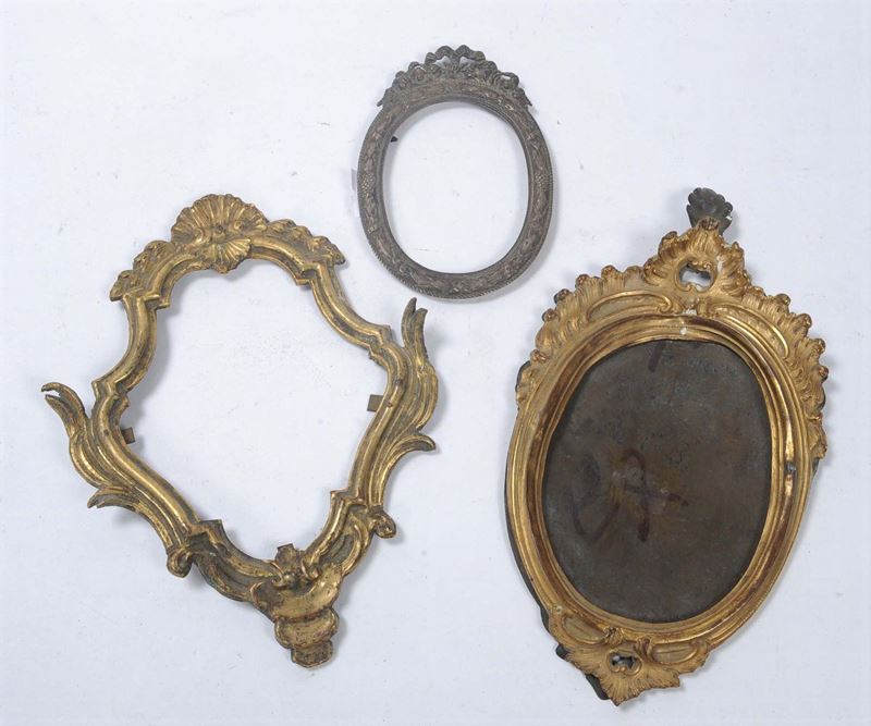 Lotto di tre cornicette in bronzo dorato e metallo argentato  - Auction Fine Art - Cambi Casa d'Aste