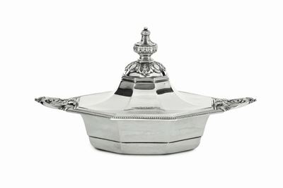 Paiola di Modello Luigi XIV in Argento Fuso e Cesellato, Punzoni di Titolo Francesi in Uso dal 18...