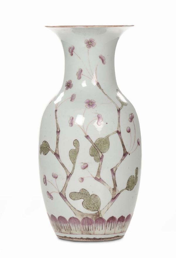 Vaso in porcellana, Cina XX secolo