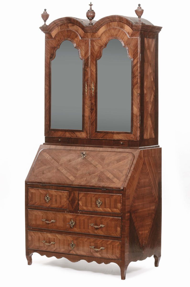 Trumeau lastronato a due ante a specchio, Germania XVIII secolo  - Auction Fine Arts from refined private house - Cambi Casa d'Aste