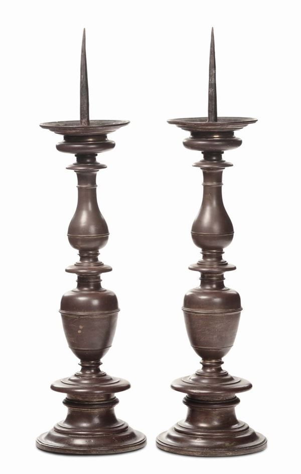 Candelieri in bronzo in stile vasariano, Toscana XVI secolo