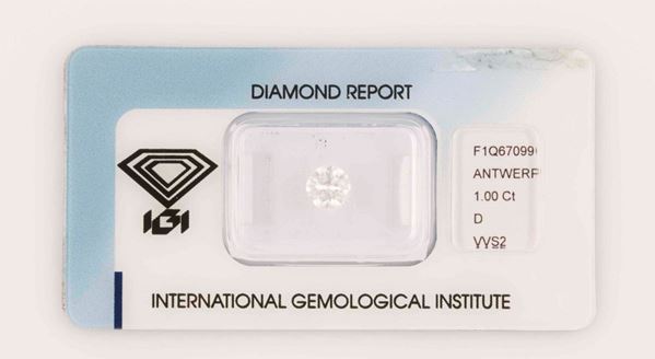 An unmounted diamond ct 1,00; color D; clarity VVS2. Laboratory report IGI