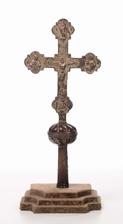 Croce Astile in Rame Dorato, XVII Secolo