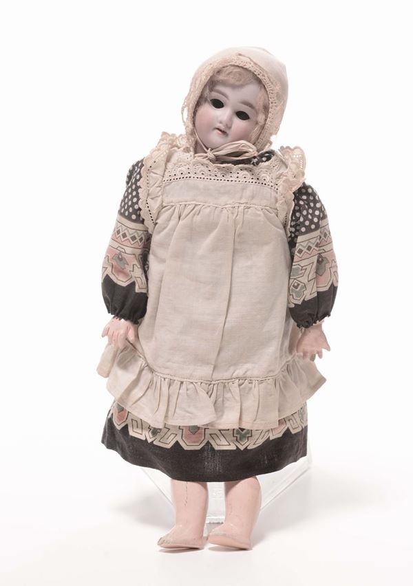 Bambola marcata AM390