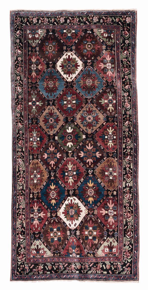 Tappeto caucasico Karabagh fine XIX inizio XX secolo  - Auction Fine Carpets - Cambi Casa d'Aste