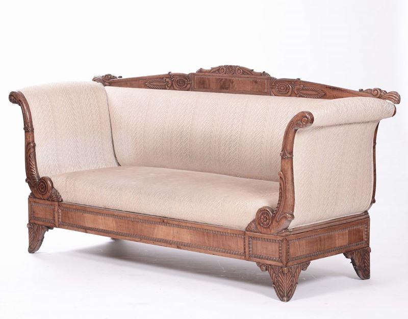 Divano Carlo X in legno intagliato  - Asta Antiquariato, Affidamenti da raffinate dimore private - Cambi Casa d'Aste