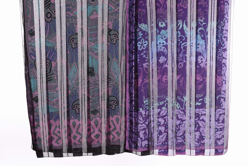 Due foulard Ungaro  - Auction Fine Arts from refined private house - Cambi Casa d'Aste