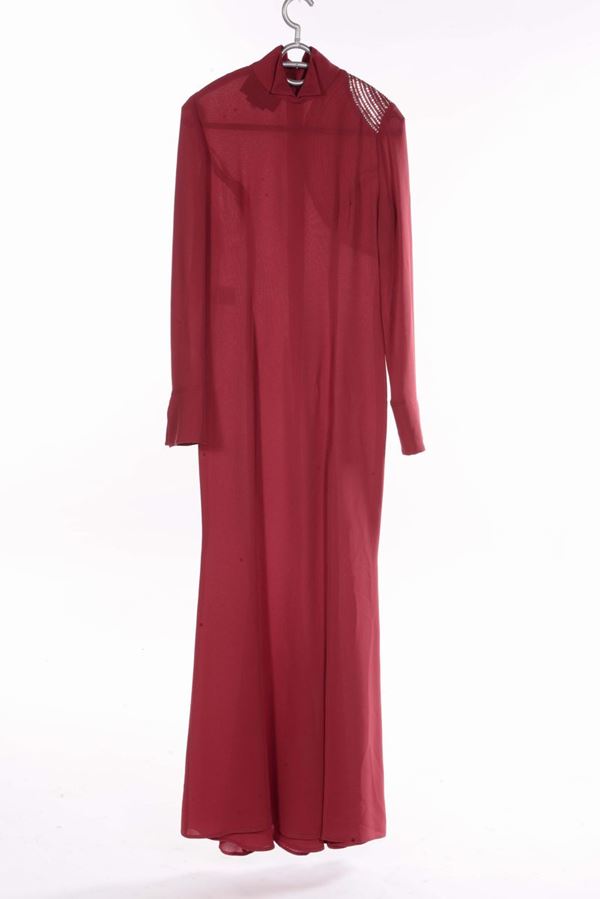 Gai Mattiolo, abito lungo fiamma maniche lunghe collo alto