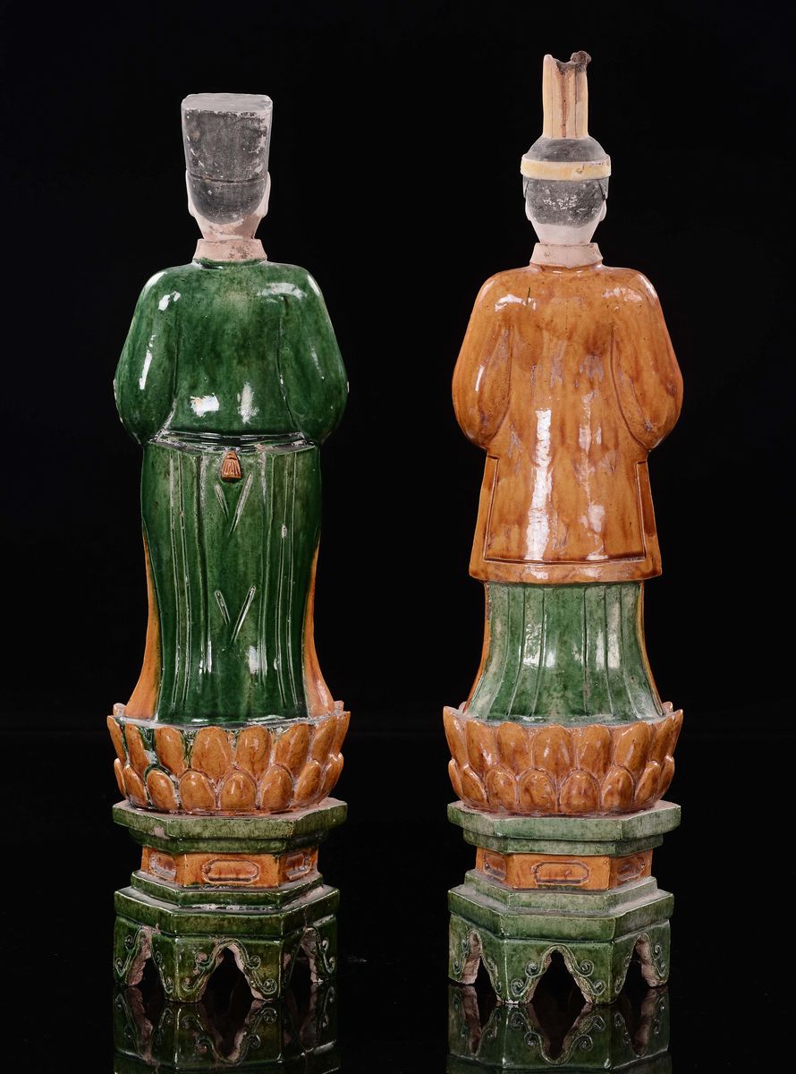 Coppia di Dignitari in Terracotta Invetriata Sancai, Cina, Dinastia Ming, XVI Secolo