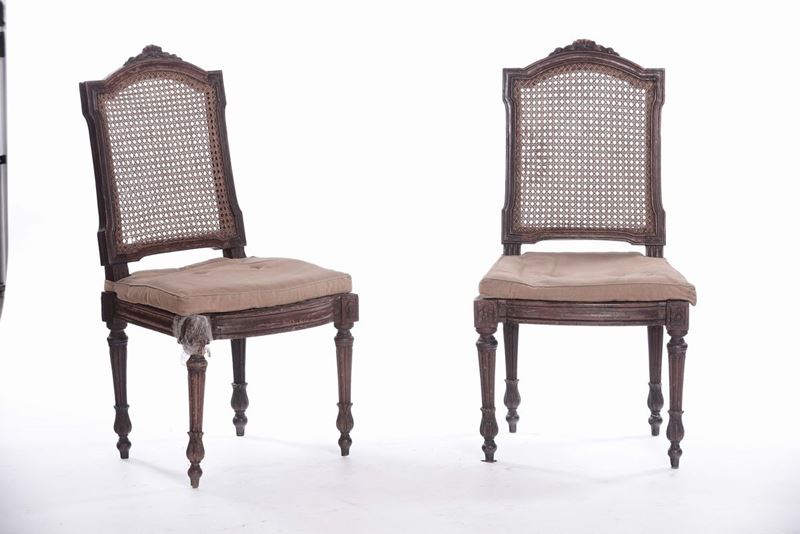 Due sedie in legno con schienale in vimini  - Asta Antiquariato, Affidamenti da raffinate dimore private - Cambi Casa d'Aste