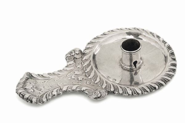 Bugia in argento sbalzato e cesellato, Verona ultimo quarto del XVII secolo, argentiere A. B. Bolli di ricontrolli lombardo veneti del XIX secolo