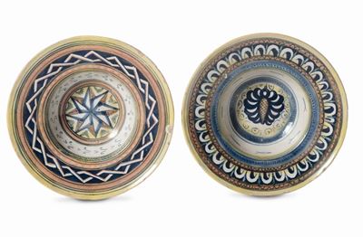 Coppia di Piattini in Maiolica a Lustro, Faenza XVII Secolo