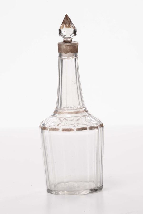 Bottiglia con tappo in vetro incolore