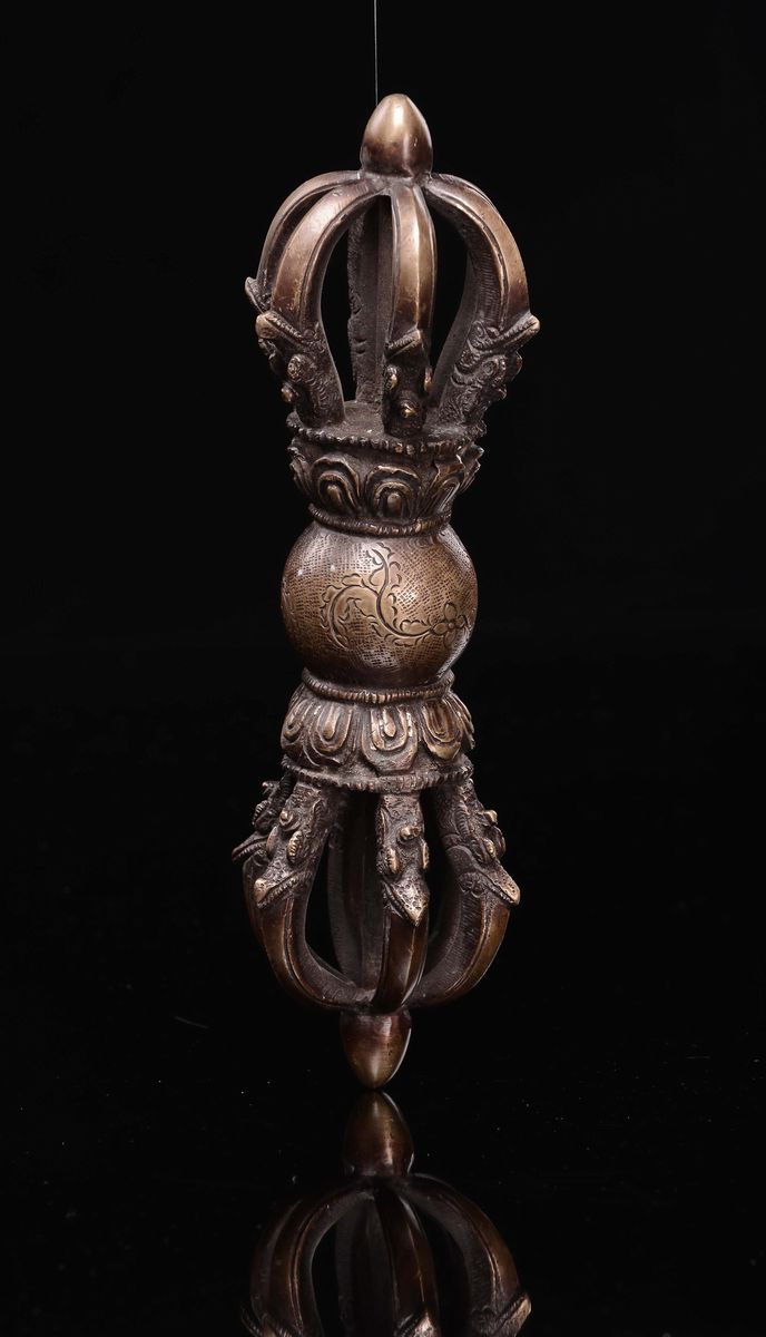 Lotto Composto da Tre Oggetti Rituali Tibetani, Tibet, XIX Secolo