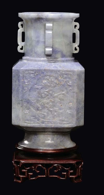 Vaso con Coperchio in Giadeite Lavanda, Cina, Dinastia Qing, XIX secolo