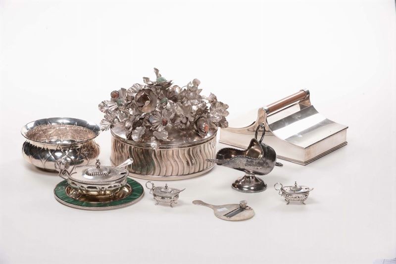 Lotto di oggetti in argento  - Asta Argenti - Cambi Casa d'Aste