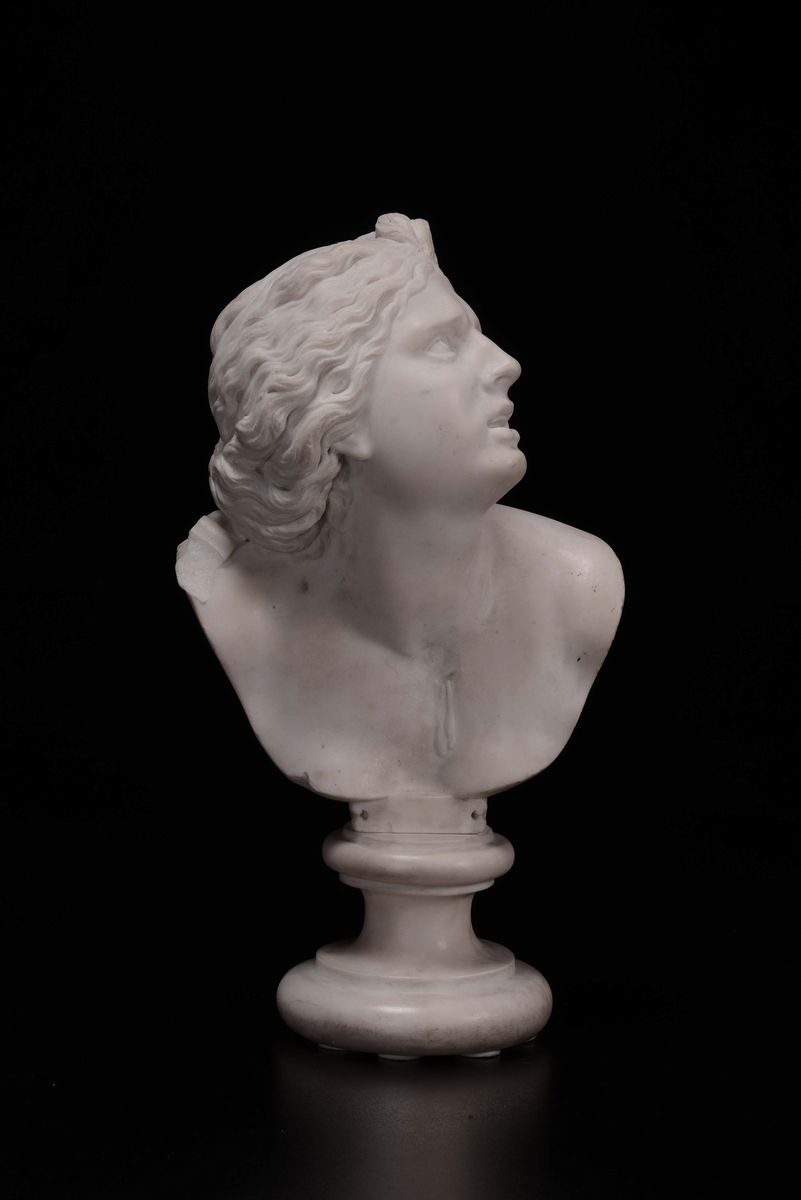 Busto Neoclassico in Marmo Bianco di Carrara Raffigurante Lucrezia, Italia o Francia Fine del XVI...