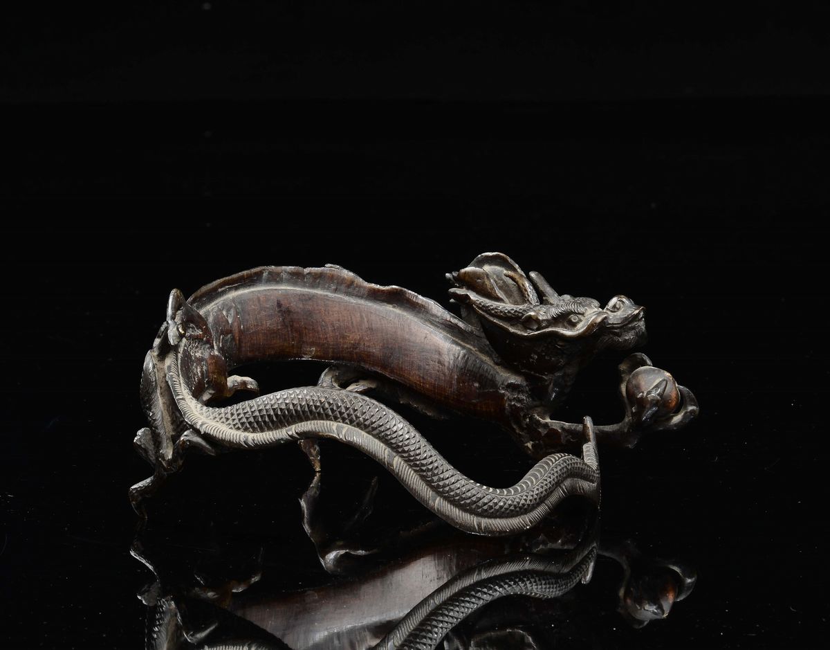 Scultura di Drago in Bronzo a Forma di Anello, Cina, Dinastia Qing, XIX Secolo