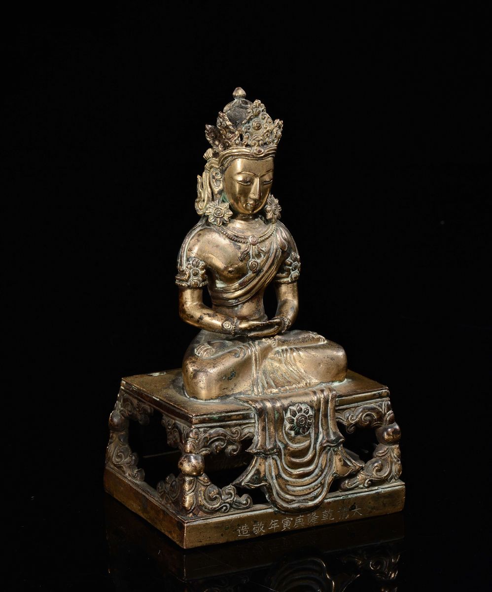 Figura di Amitaya, bronzo dorato, Tibet, periodo Qianlong (1736-1795)