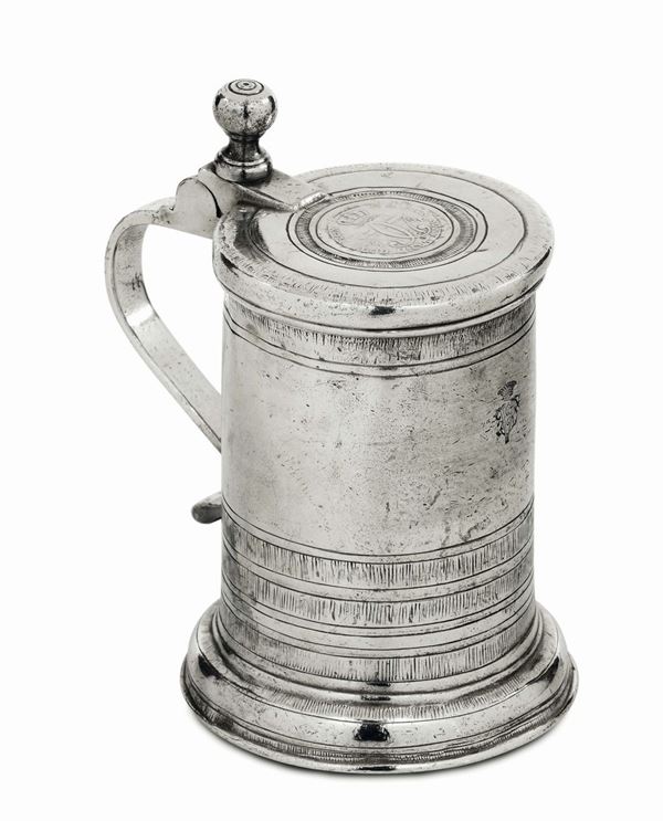 Tankard in argento fuso, sbalzato e inciso, argenteria scandinavia del XVIII secolo