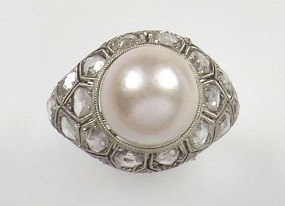 Anello con Perla e Diamanti Taglio a Rosa