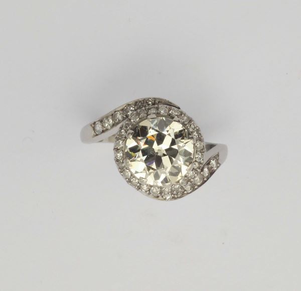 A diamond ring. Diamond weight ct 3,5