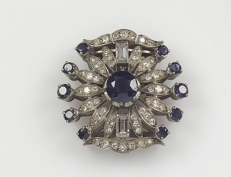 Fermezza con diamanti e zaffiri  - Auction Antique and Old Masters - I - Cambi Casa d'Aste